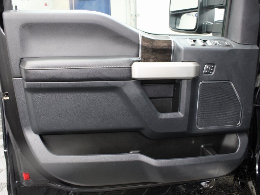 2022 Ford F-350 Super Duty 4x4 SuperCab Lariat DRW Fond du Lac WI