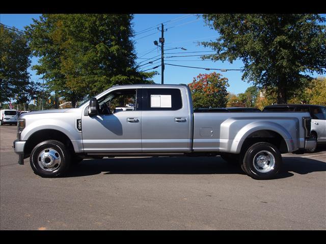2022 Ford F-350 Super Duty Platinum