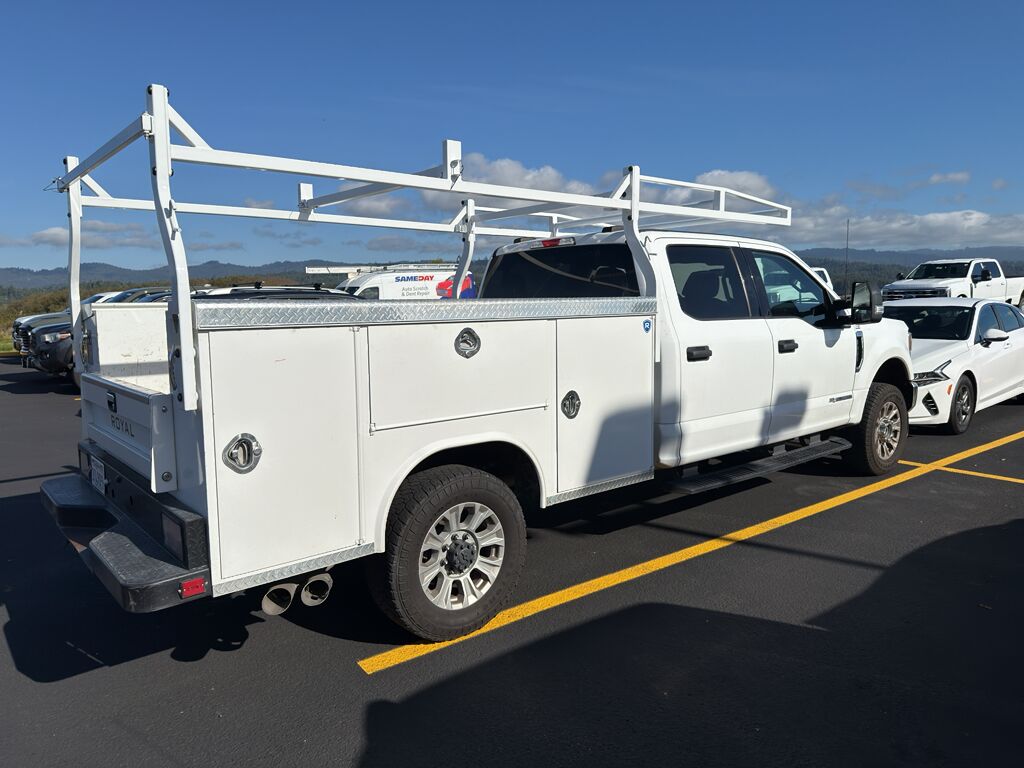 2022 Ford F-350 XLT Eureka CA
