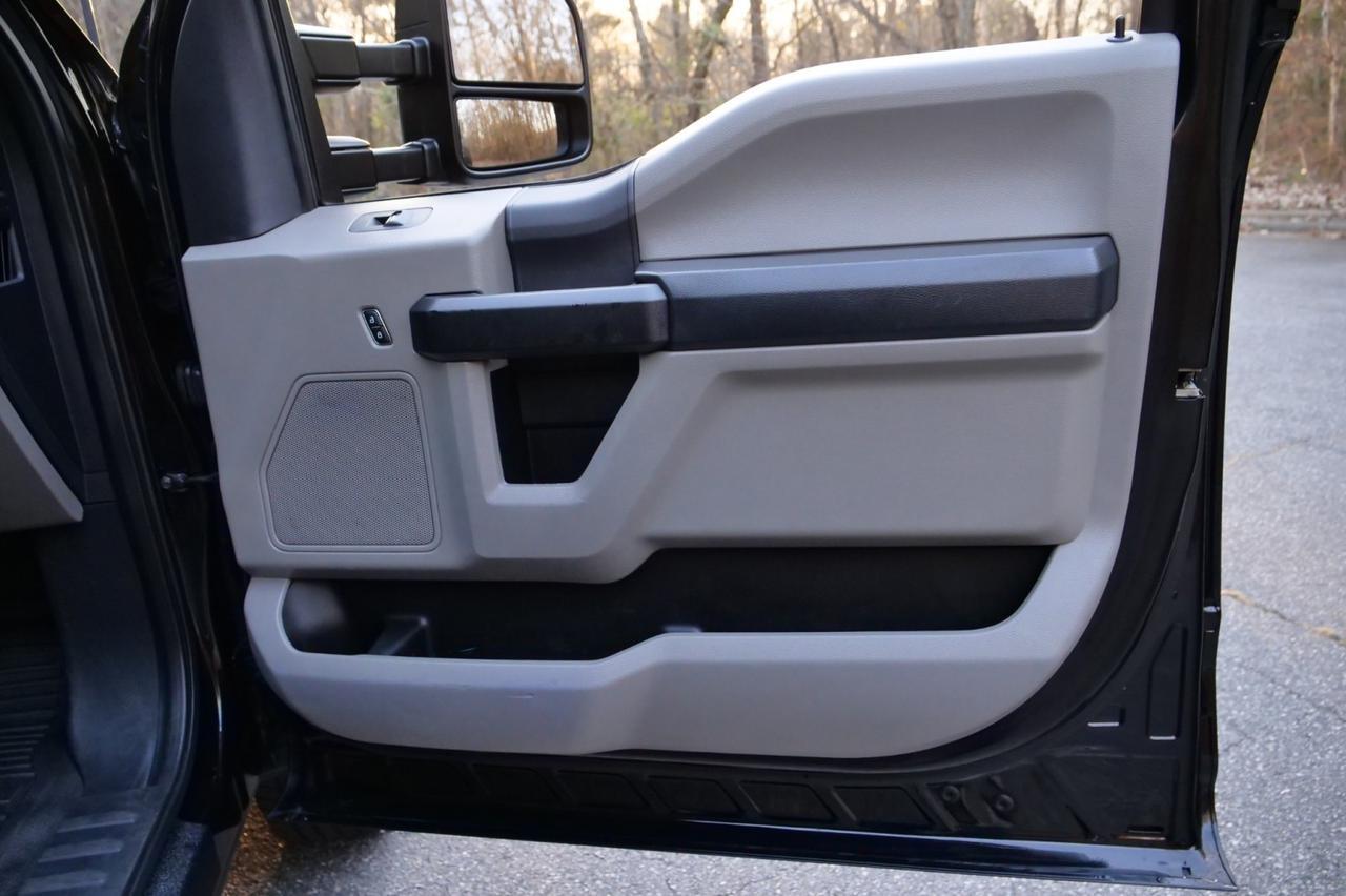 2022 Ford F-350SD Chassis XL 4X4 / DRW / Diesel / Power Equipment Group! Lincolnton NC