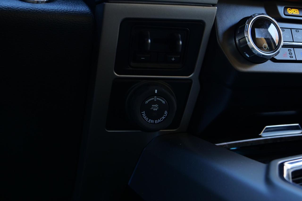 2022 Ford F-350SD LARIAT 4X4 / Wheels & Tires Upgrade / V8 Diesel! Lincolnton NC