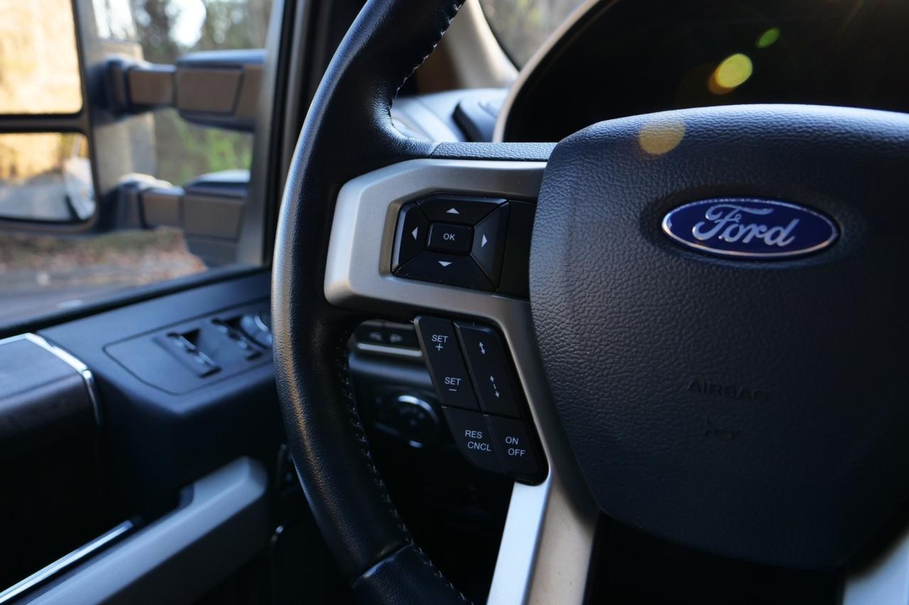 2022 Ford F-350SD LARIAT 4X4 / Wheels & Tires Upgrade / V8 Diesel! Lincolnton NC