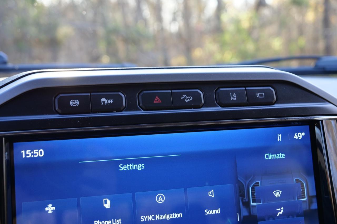 2022 Ford F-350SD LARIAT 4X4 / Wheels & Tires Upgrade / V8 Diesel! Lincolnton NC