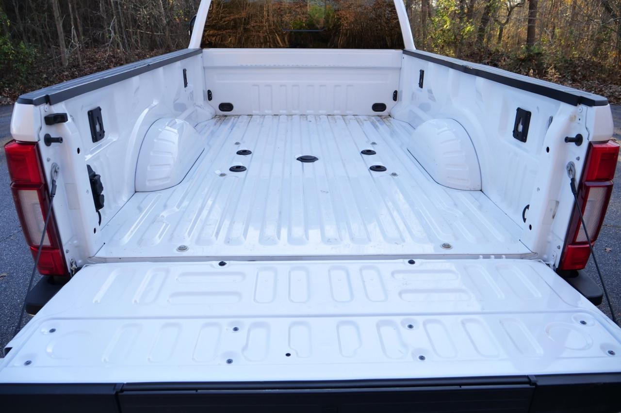 2022 Ford F-350SD LARIAT 4X4 / Wheels & Tires Upgrade / V8 Diesel! Lincolnton NC