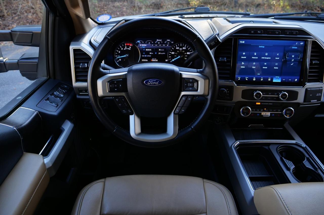 2022 Ford F-350SD LARIAT 4X4 / Wheels & Tires Upgrade / V8 Diesel! Lincolnton NC