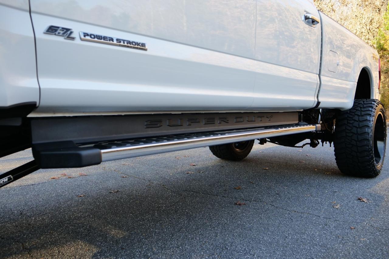 2022 Ford F-350SD LARIAT 4X4 / Wheels & Tires Upgrade / V8 Diesel! Lincolnton NC