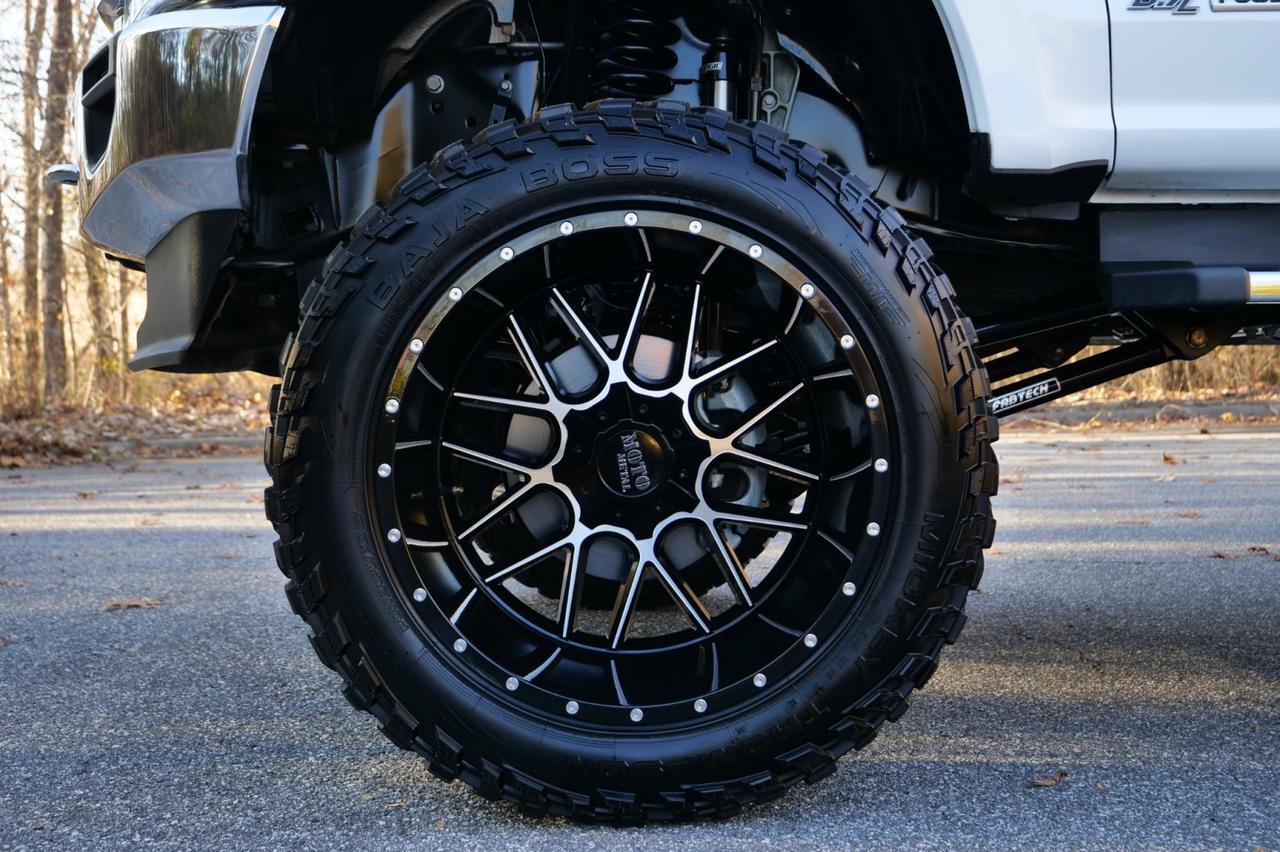 2022 Ford F-350SD LARIAT 4X4 / Wheels & Tires Upgrade / V8 Diesel! Lincolnton NC