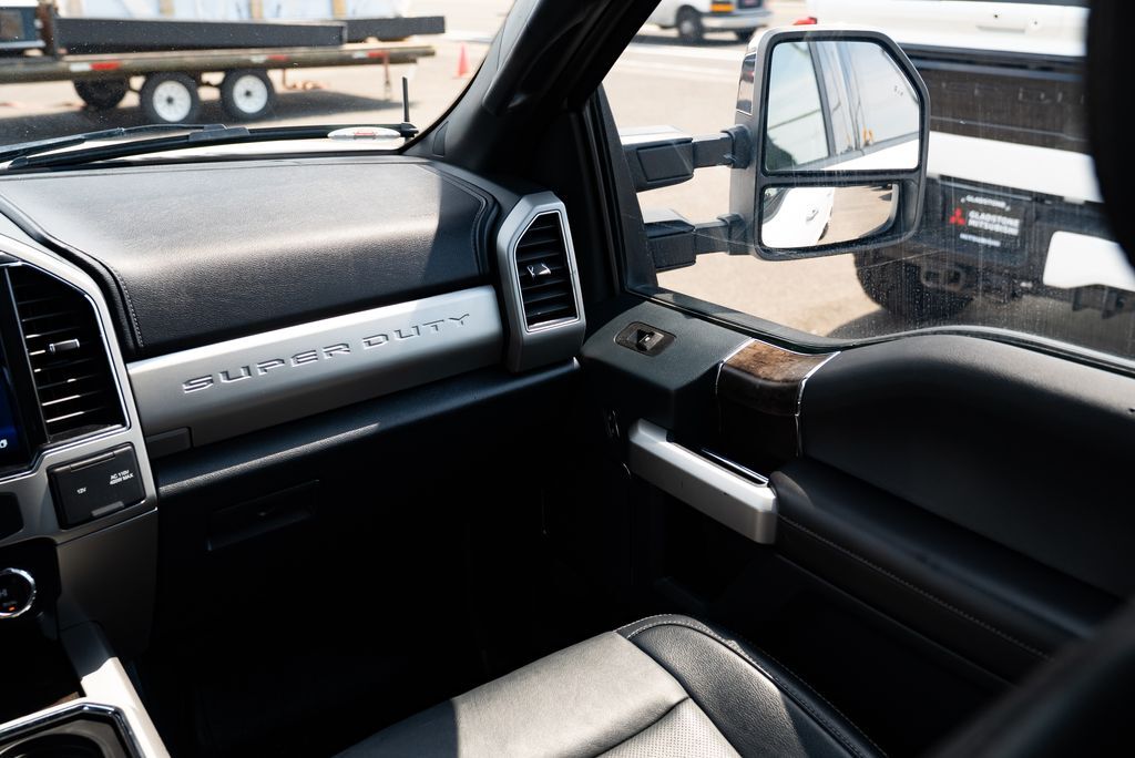2022 Ford F-350SD Lariat Milwaukie OR