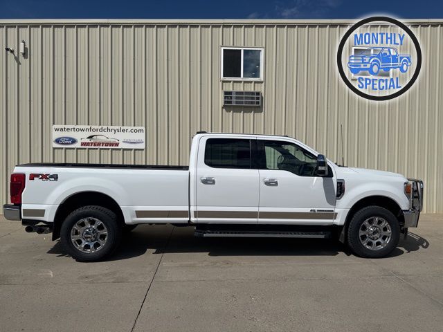 2022 Ford F-350SD Lariat