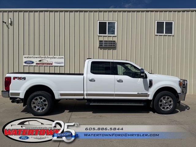 2022 Ford F-350SD Lariat