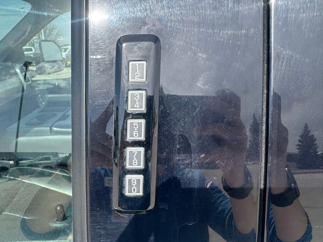 2022 Ford F-350SD Lariat Watertown SD
