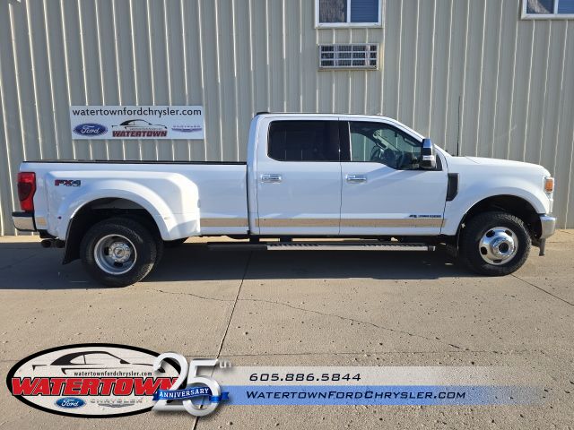 2022 Ford F-350SD Lariat