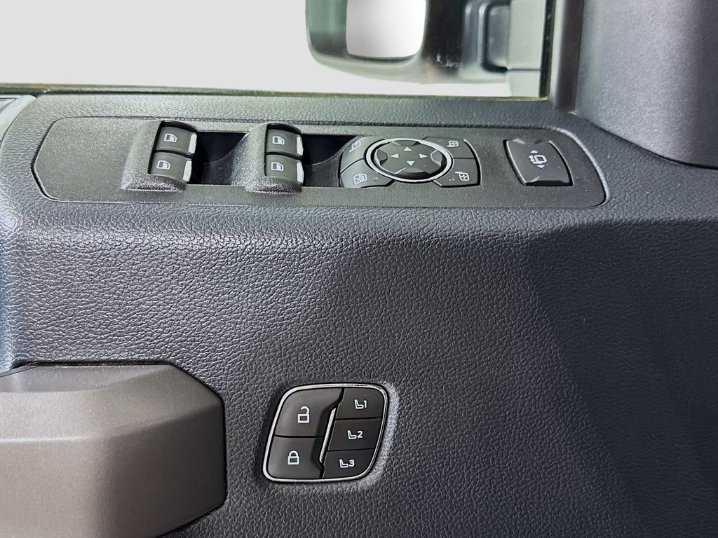 2022 Ford F-350SD Platinum Kennewick WA