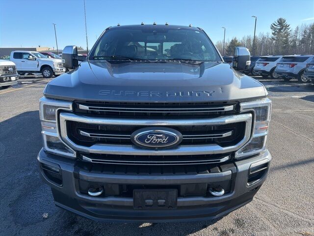 2022 Ford F-350SD Platinum Pine River MN