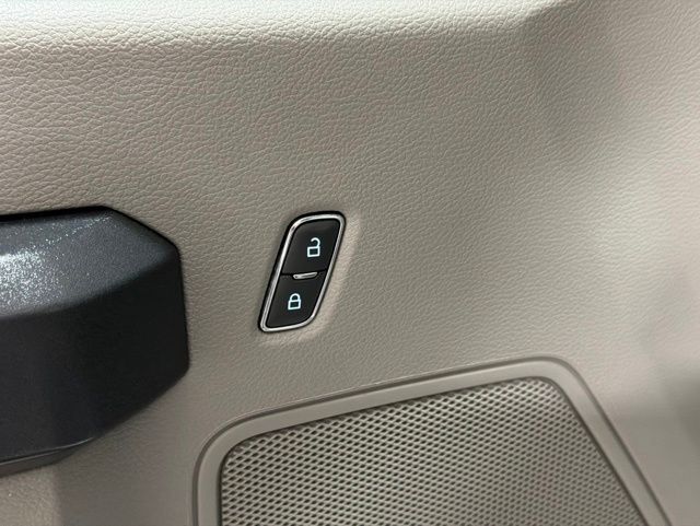 2022 Ford F-350SD XL Pine River MN