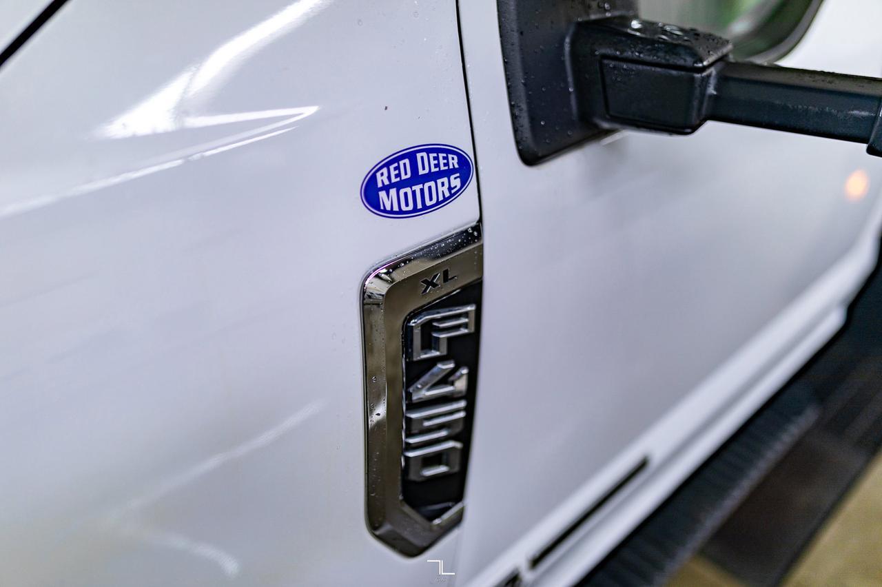 2022 Ford F-450 4x4 Reg Cab XL Dually Deck Diesel Red Deer AB