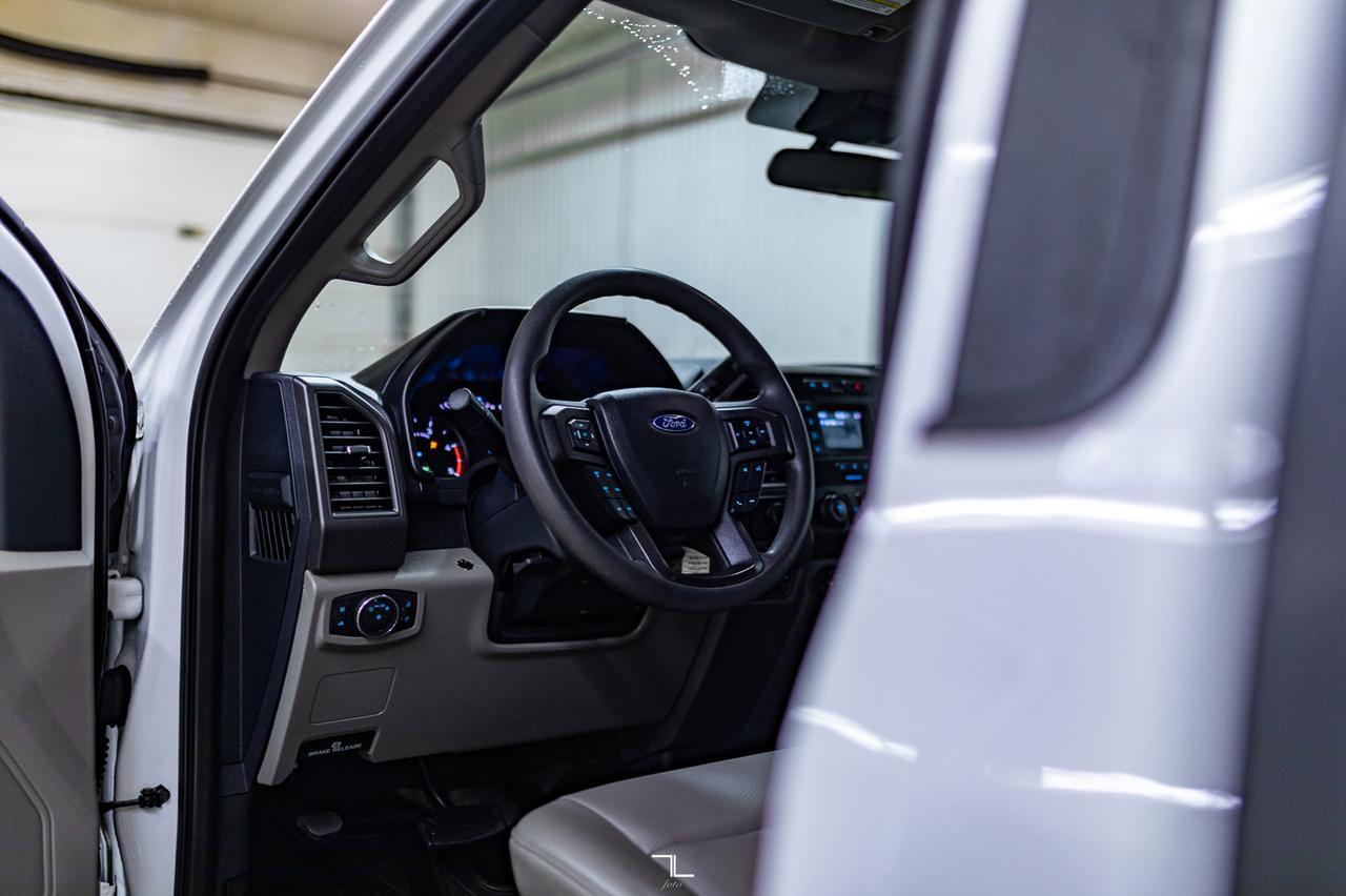 2022 Ford F-450 4x4 Reg Cab XL Dually Deck Diesel Red Deer AB