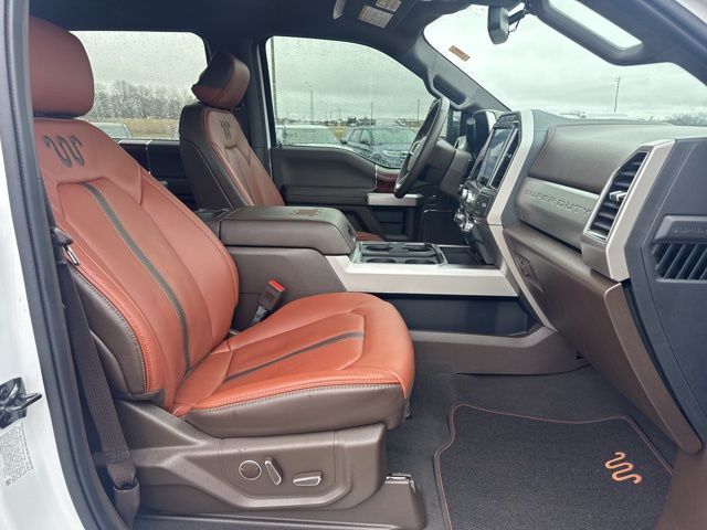 2022 Ford F-450SD King Ranch Random Lake WI