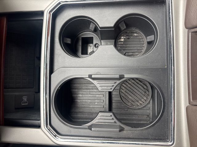 2022 Ford F-450SD King Ranch Random Lake WI