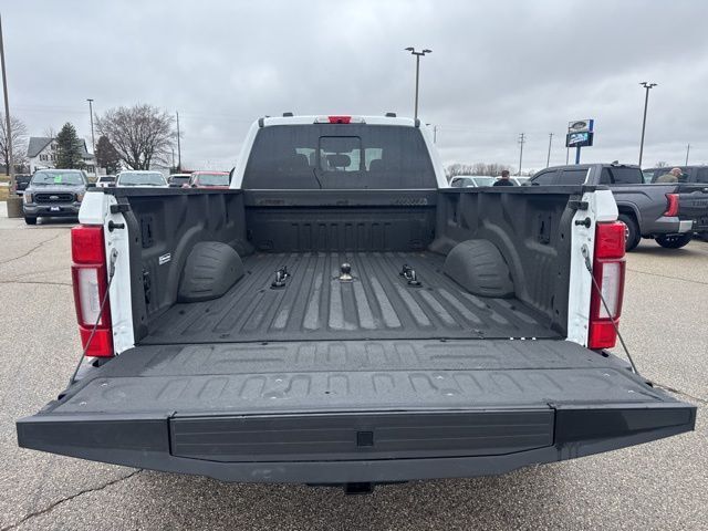 2022 Ford F-450SD King Ranch Random Lake WI