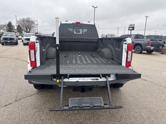 2022 Ford F-450SD King Ranch Random Lake WI