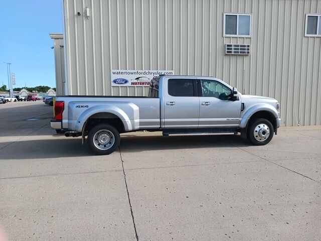 2022 Ford F-450SD Lariat