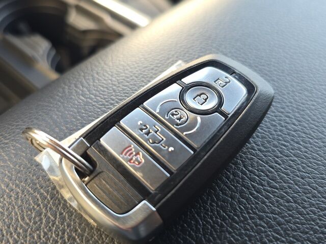 2022 Ford F-450SD Lariat Watertown SD