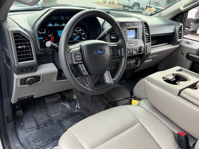 2022 Ford F-450SD XL Springfield VA