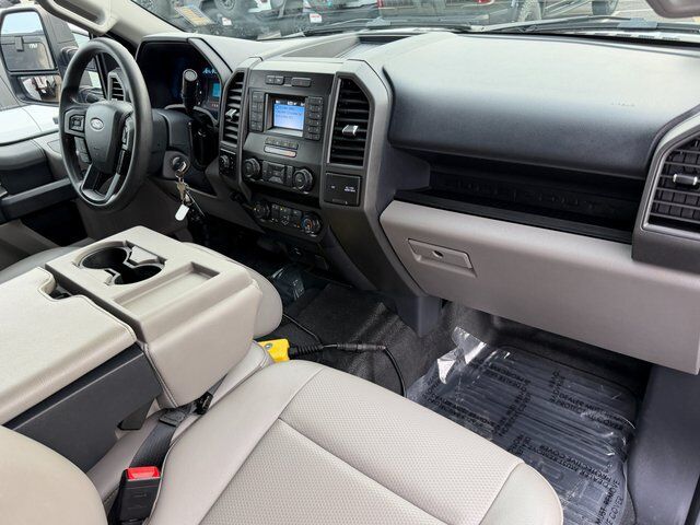 2022 Ford F-450SD XL Springfield VA