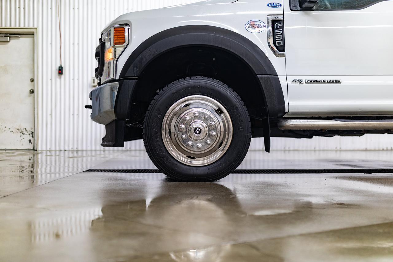 2022 Ford F-550 4x4 Crew Cab XL Picker Dually Deck Diesel Red Deer AB