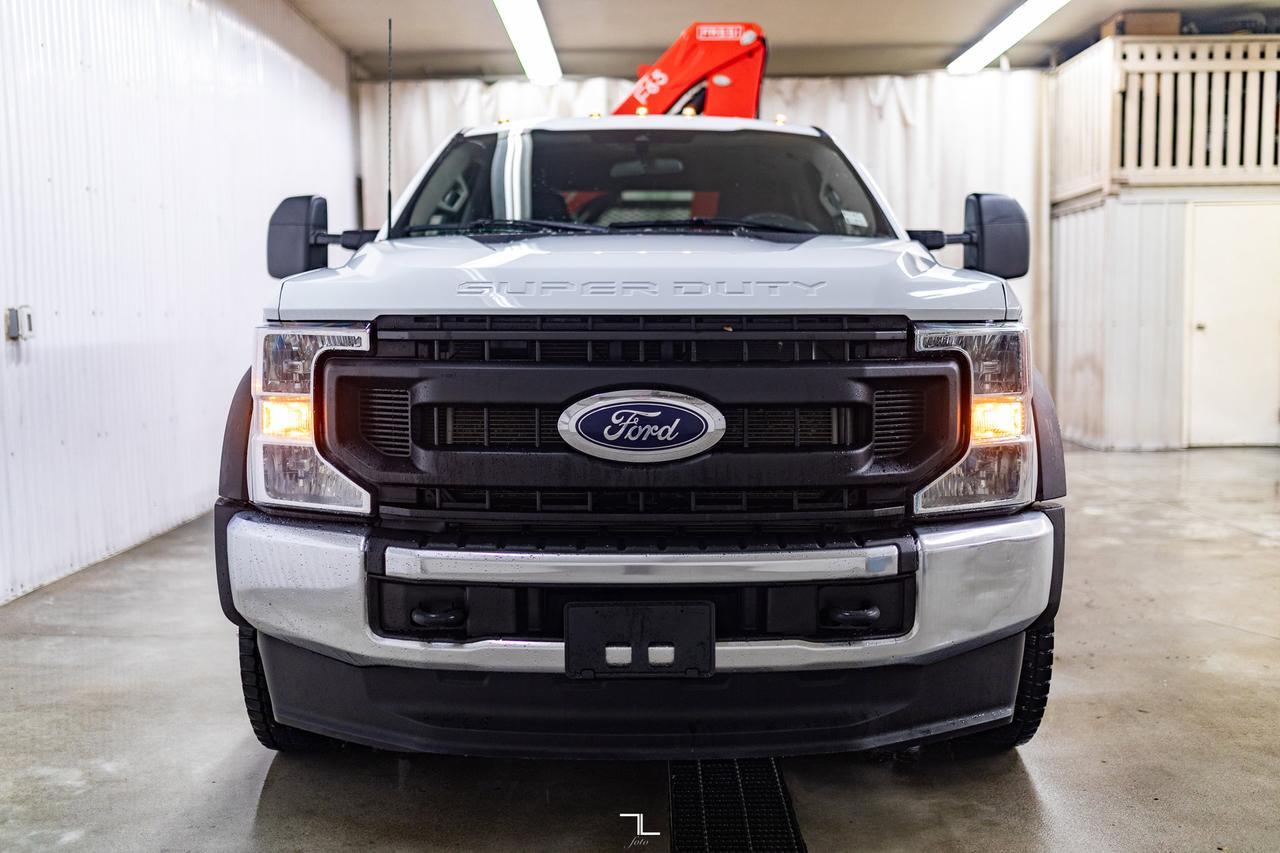 2022 Ford F-550 4x4 Crew Cab XL Picker Dually Deck Diesel Red Deer AB