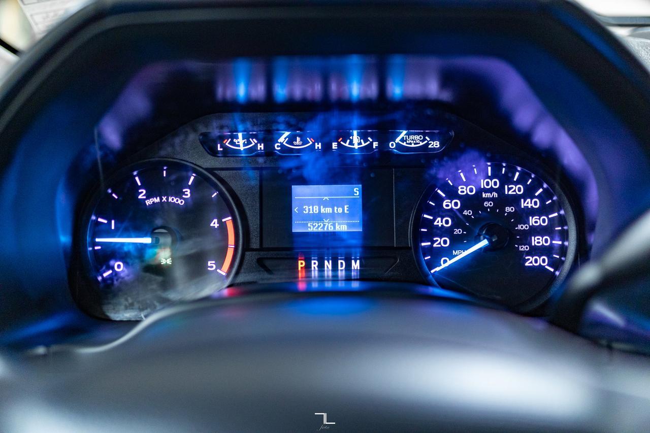 2022 Ford F-550 4x4 Crew Cab XL Picker Dually Deck Diesel Red Deer AB