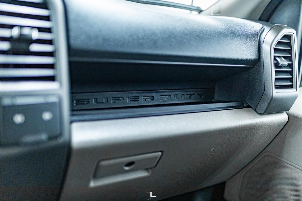 2022 Ford F-550 4x4 Crew Cab XL Picker Dually Deck Diesel Red Deer AB