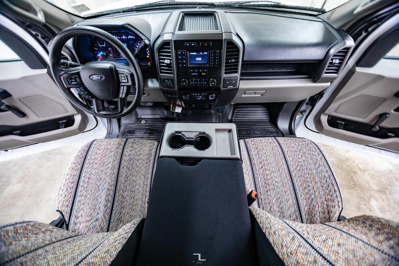 2022 Ford F-550 4x4 Crew Cab XL Picker Dually Deck Diesel Red Deer AB