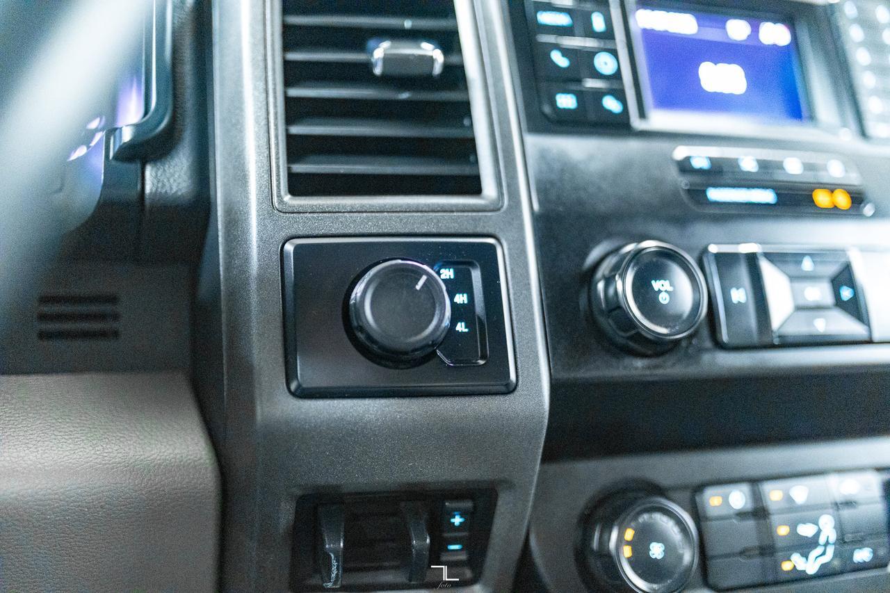 2022 Ford F-550 4x4 Crew Cab XL Picker Dually Deck Diesel Red Deer AB