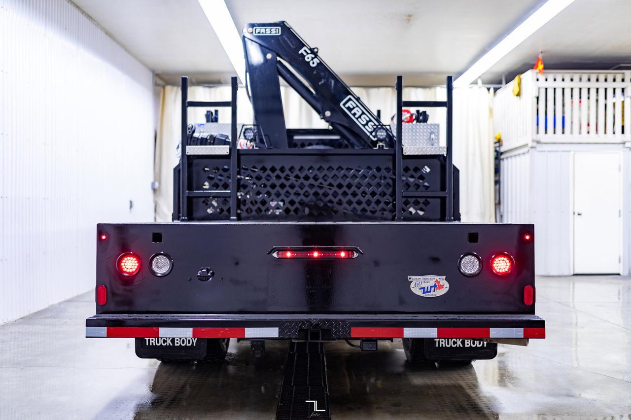 2022 Ford F-550 4x4 Crew Cab XLT Diesel Picker BCam Red Deer AB