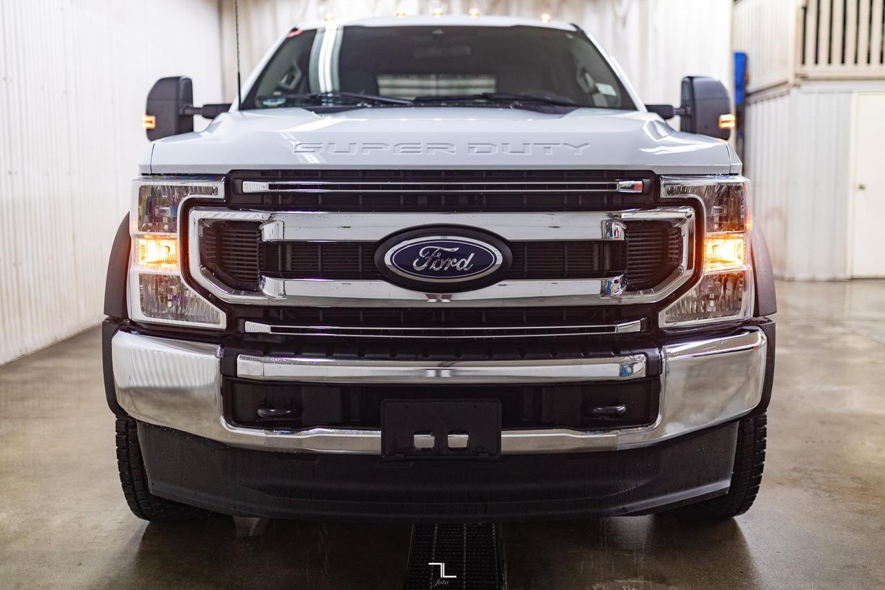 2022 Ford F-550 4x4 Crew Cab XLT Dually Deck Diesel BCam Red Deer AB