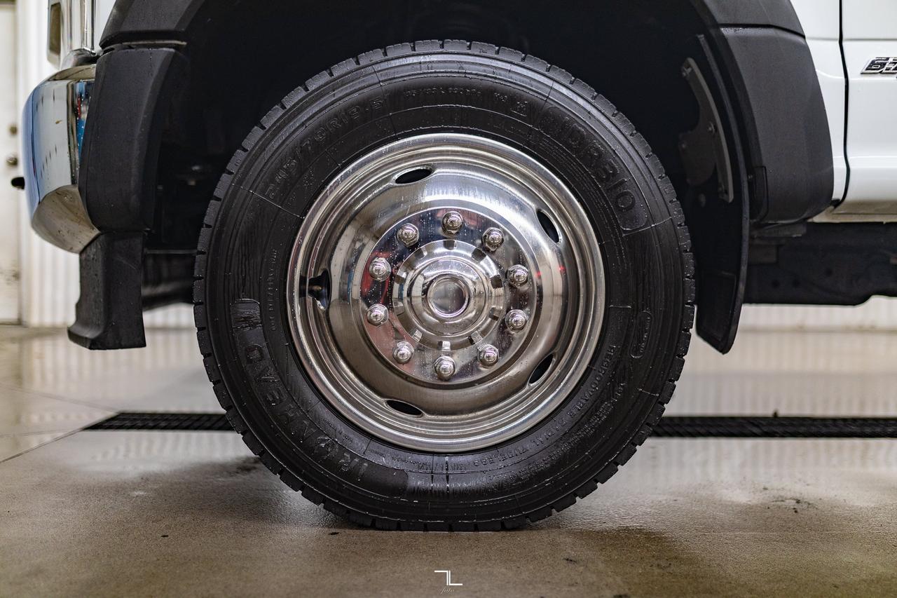 2022 Ford F-550 4x4 Crew Cab XLT Dually Deck Diesel BCam Red Deer AB