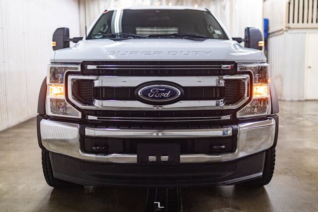 2022 Ford F-550 4x4 Crew Cab XLT Dually Deck Diesel BCam Red Deer AB