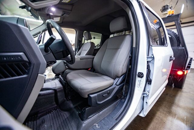 2022 Ford F-550 4x4 Crew Cab XLT Dually Deck Diesel BCam Red Deer AB