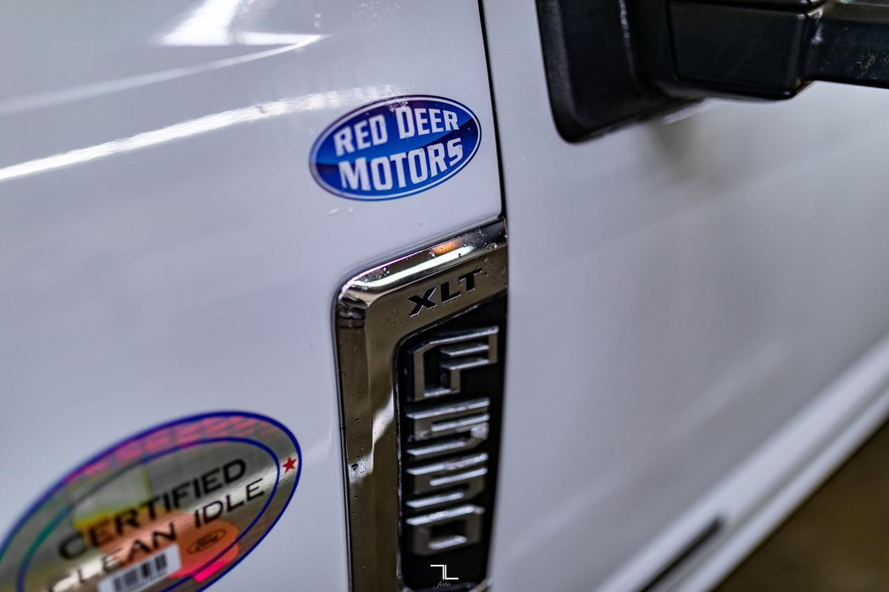 2022 Ford F-550 4x4 Crew Cab XLT Dually Deck Diesel Red Deer AB