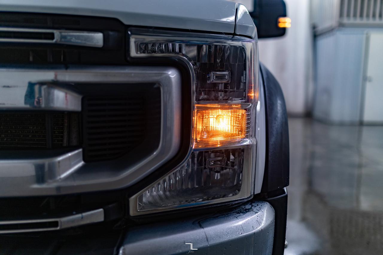 2022 Ford F-550 4x4 Crew Cab XLT Dually Deck Diesel Red Deer AB