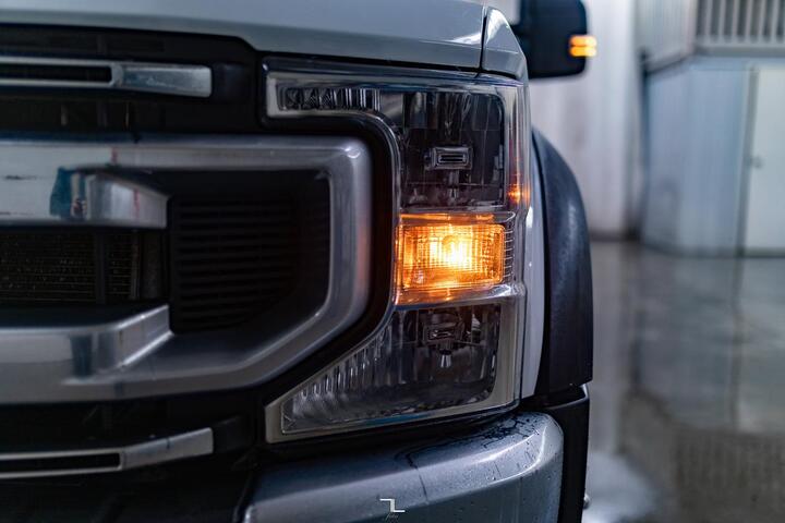 2022 Ford F-550 4x4 Crew Cab XLT Dually Deck Diesel Red Deer AB 2022 Ford F-550 4x4 Crew Cab XLT Dually Deck Diesel Red Deer AB