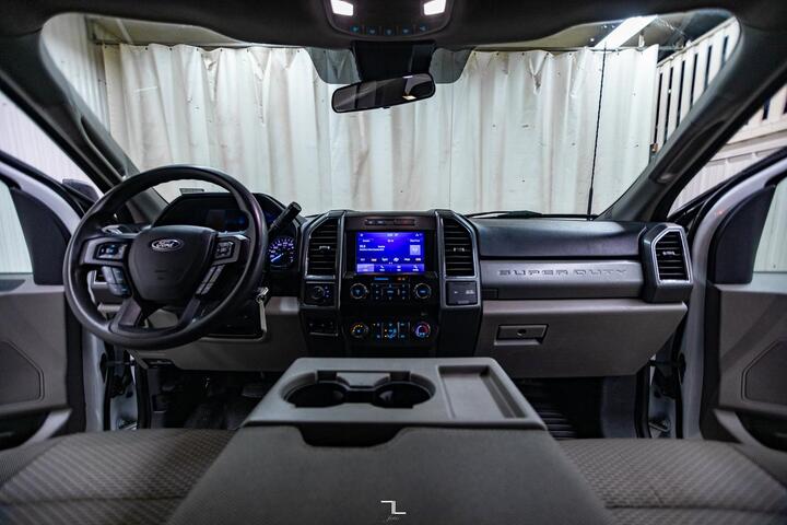 2022 Ford F-550 4x4 Crew Cab XLT Dually Deck Diesel Red Deer AB 2022 Ford F-550 4x4 Crew Cab XLT Dually Deck Diesel Red Deer AB