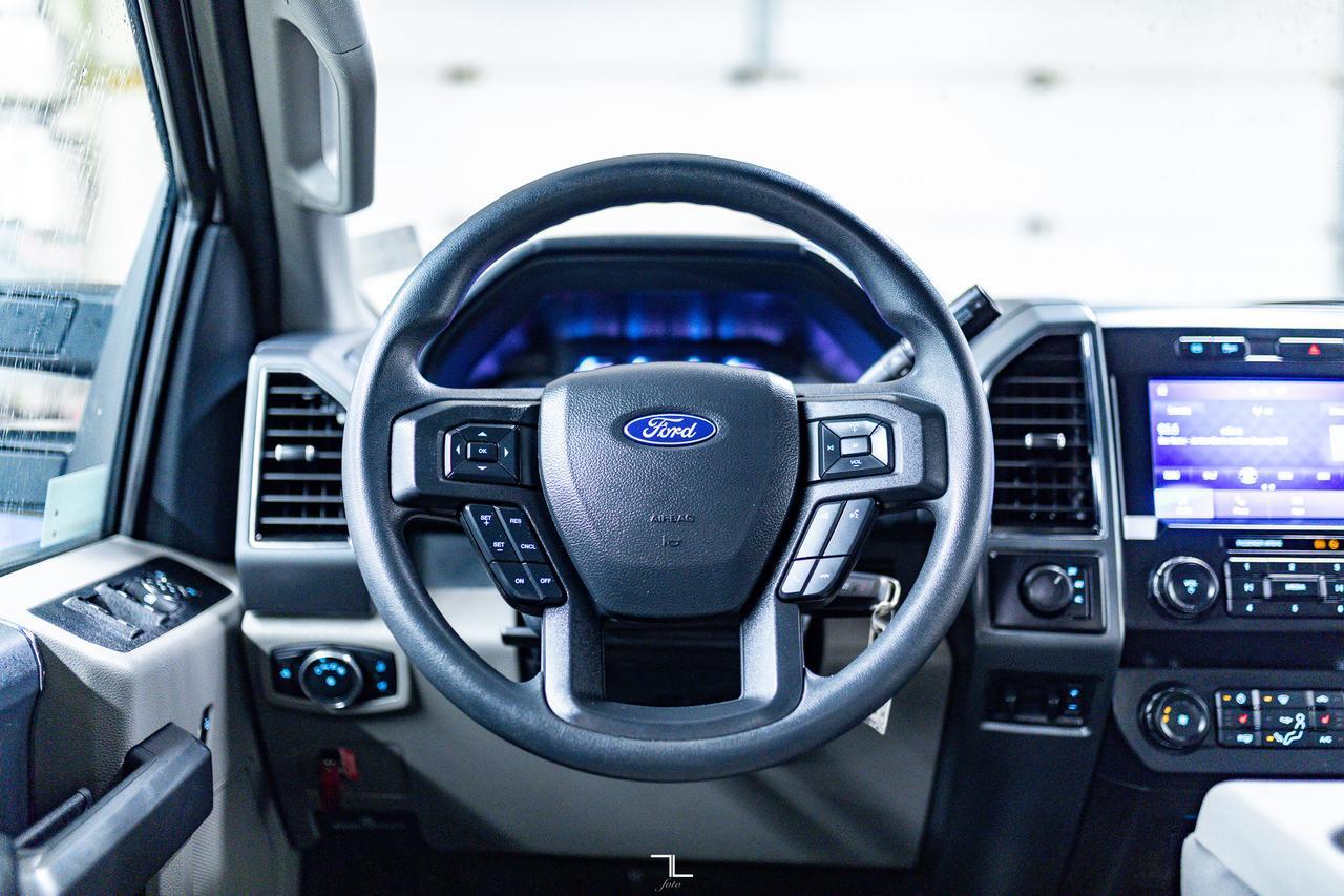 2022 Ford F-550 4x4 Crew Cab XLT Dually Deck Diesel Red Deer AB