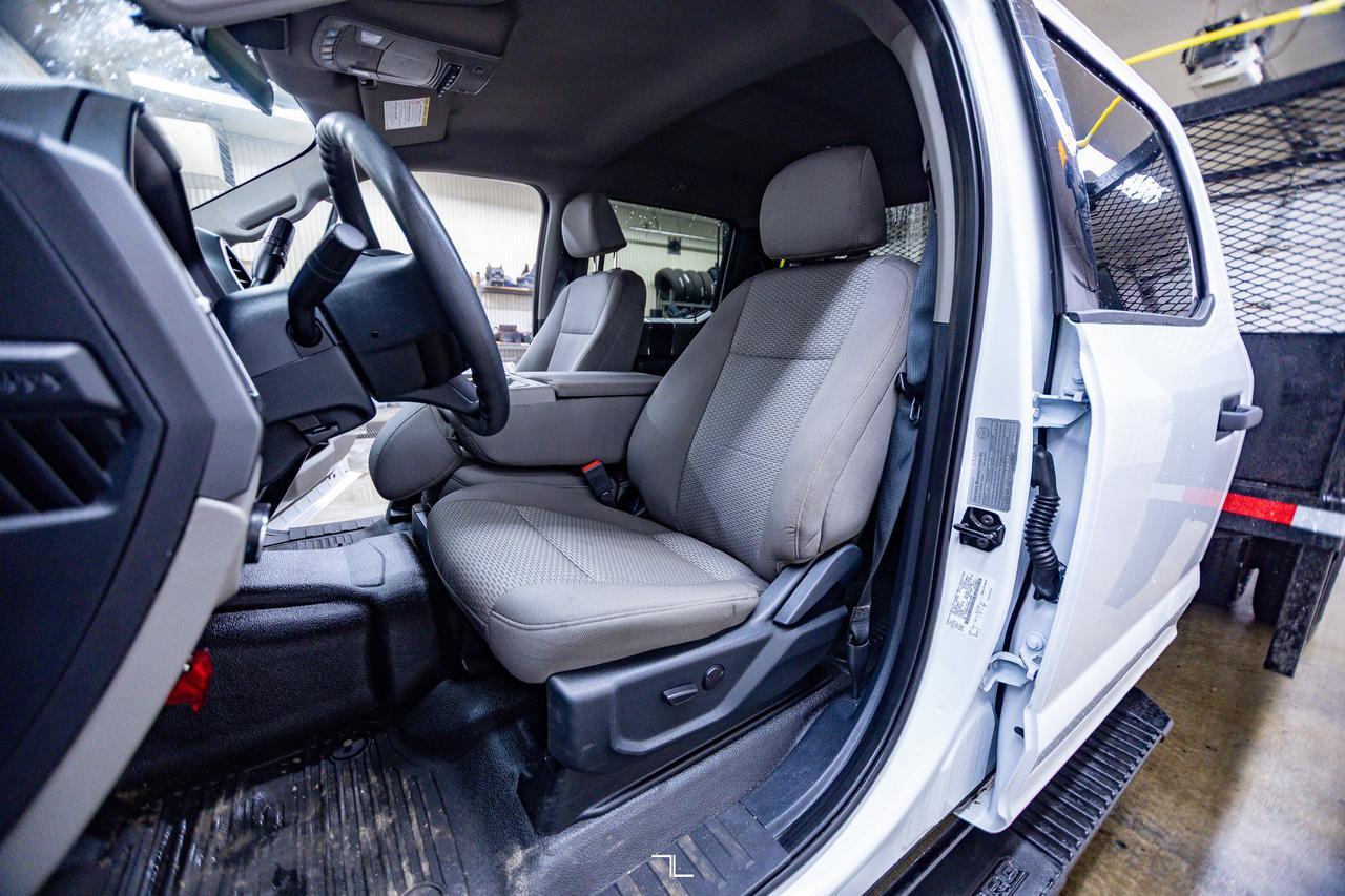 2022 Ford F-550 4x4 Crew Cab XLT Dually Deck Diesel Red Deer AB