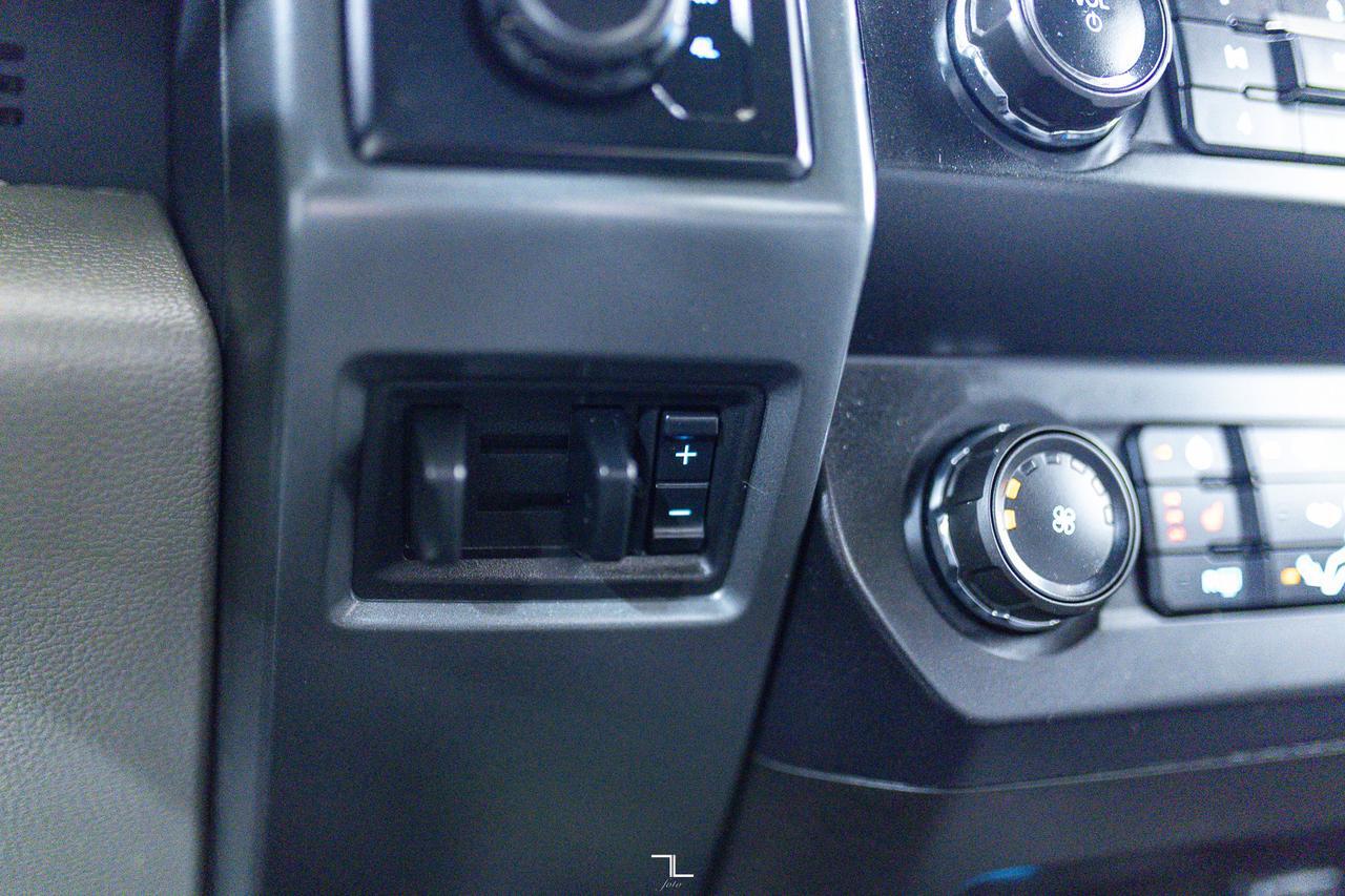 2022 Ford F-550 4x4 Crew Cab XLT Dually Deck Diesel Red Deer AB