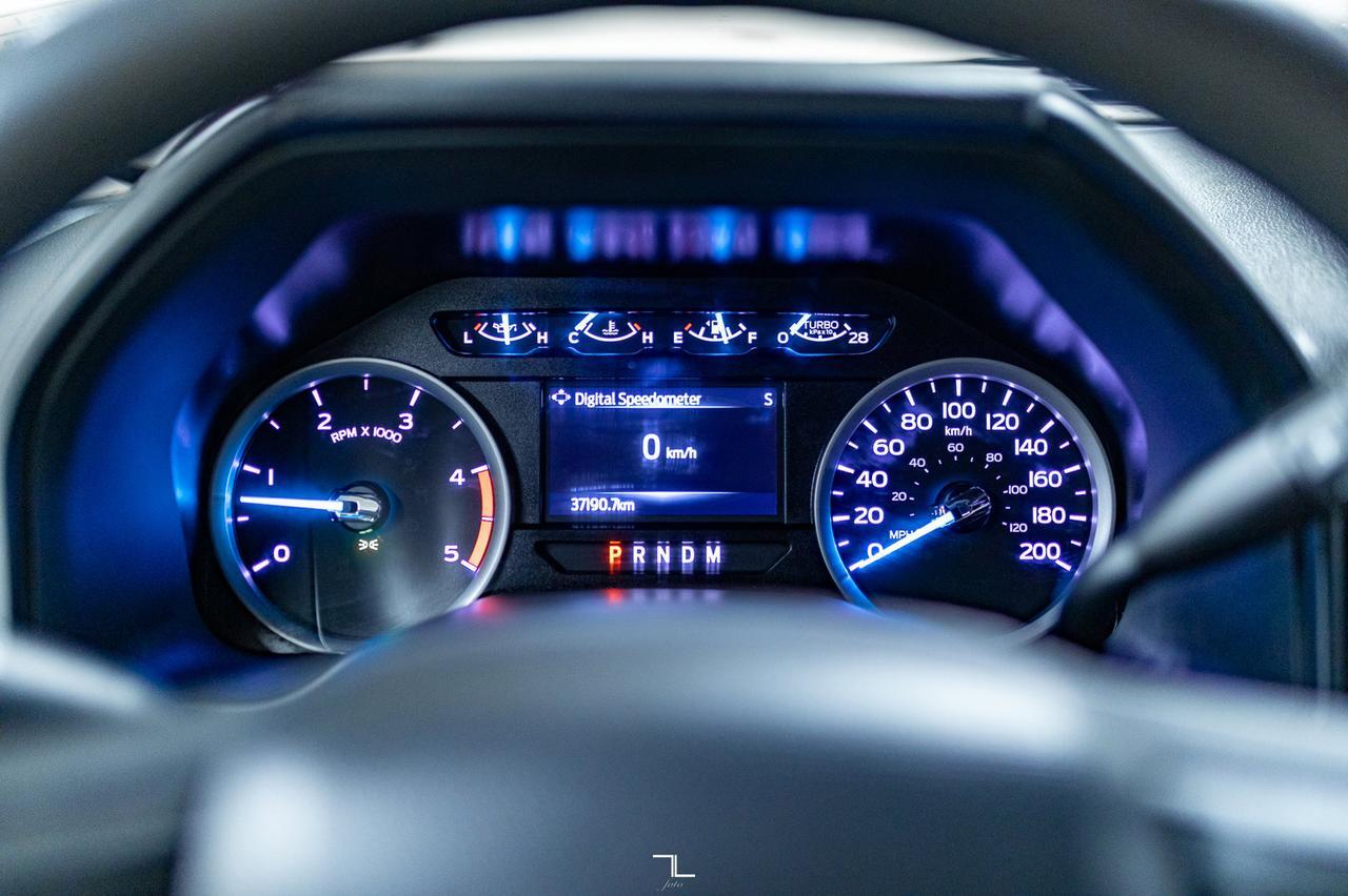 2022 Ford F-550 4x4 Crew Cab XLT Dually Deck Diesel Red Deer AB