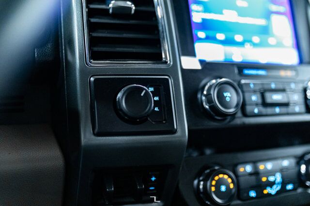 2022 Ford F-550 4x4 Crew Cab XLT Dually Deck Diesel Red Deer AB