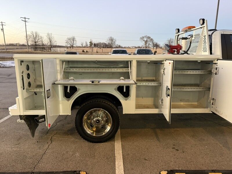 2022 Ford F-550 4x4 Diesel Utility 15k mi's XL Collinsville OK